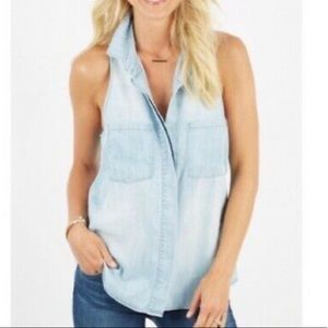 cloth + stone Sleeveless Button Down Chambray Top